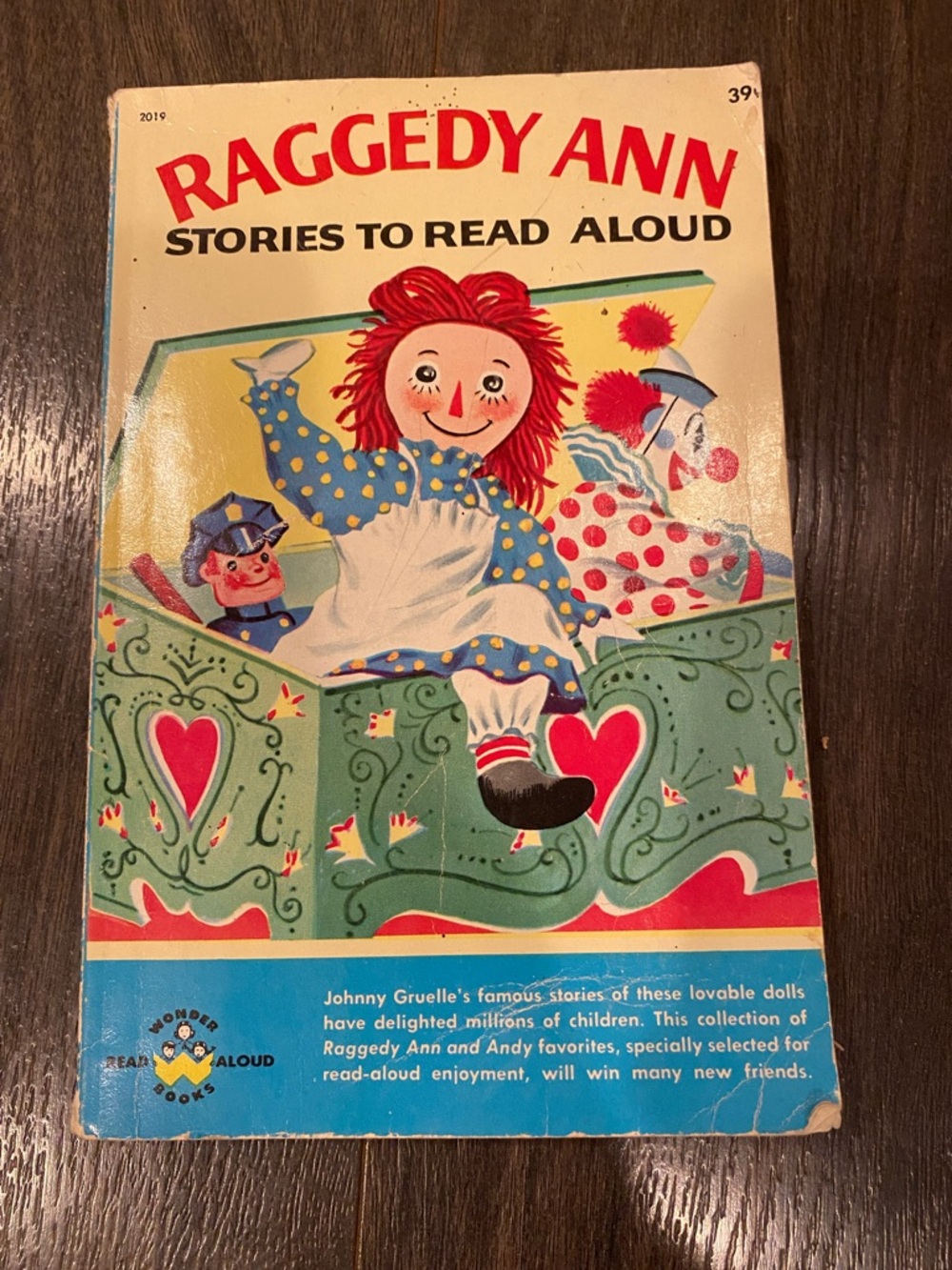 Raggedy Ann Stories to Read Aloud - Classic Raggedy Ann Cover